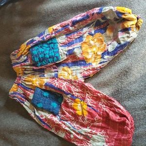 Kantha Bae kid harems - size M